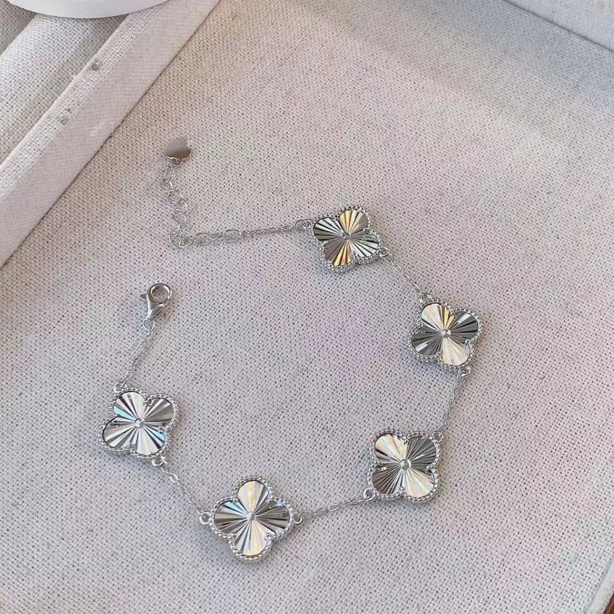 91ae0129-6303-4b6f-a892-c64a15e87e49-Max-Origin