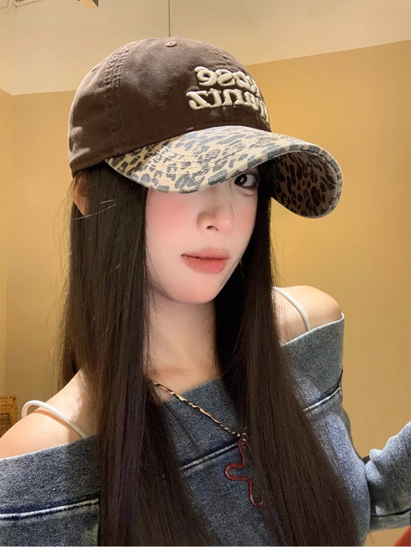 e9fe15c86c5e49f5a80bd6e2678e70b1-Max-Origin